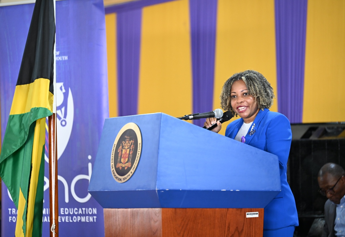 Education Minister Urges Educators to Embrace Technology and AI for Transforming Learning