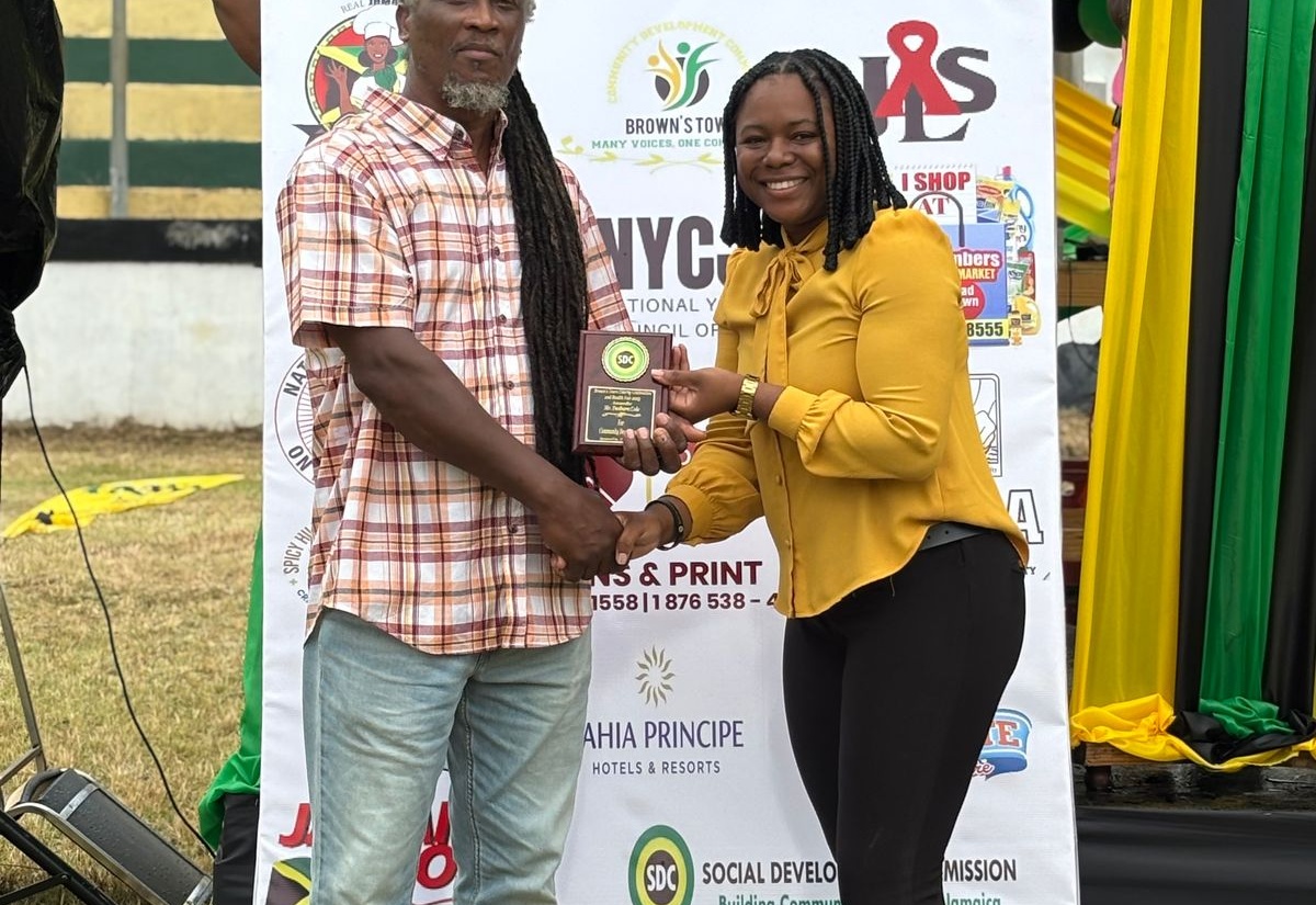 Brown’s Town Elderly Celebrated at SDC Fair