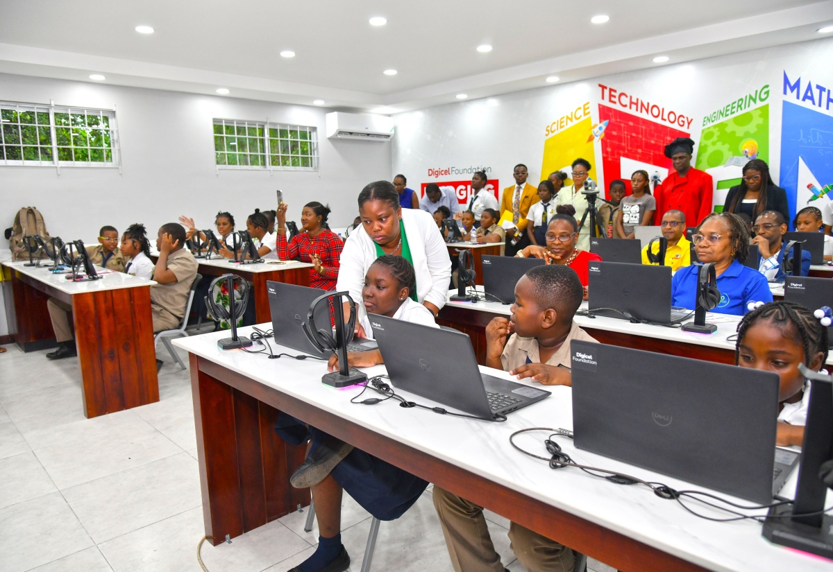 St. Jude’s Primary Gets Smart Lab