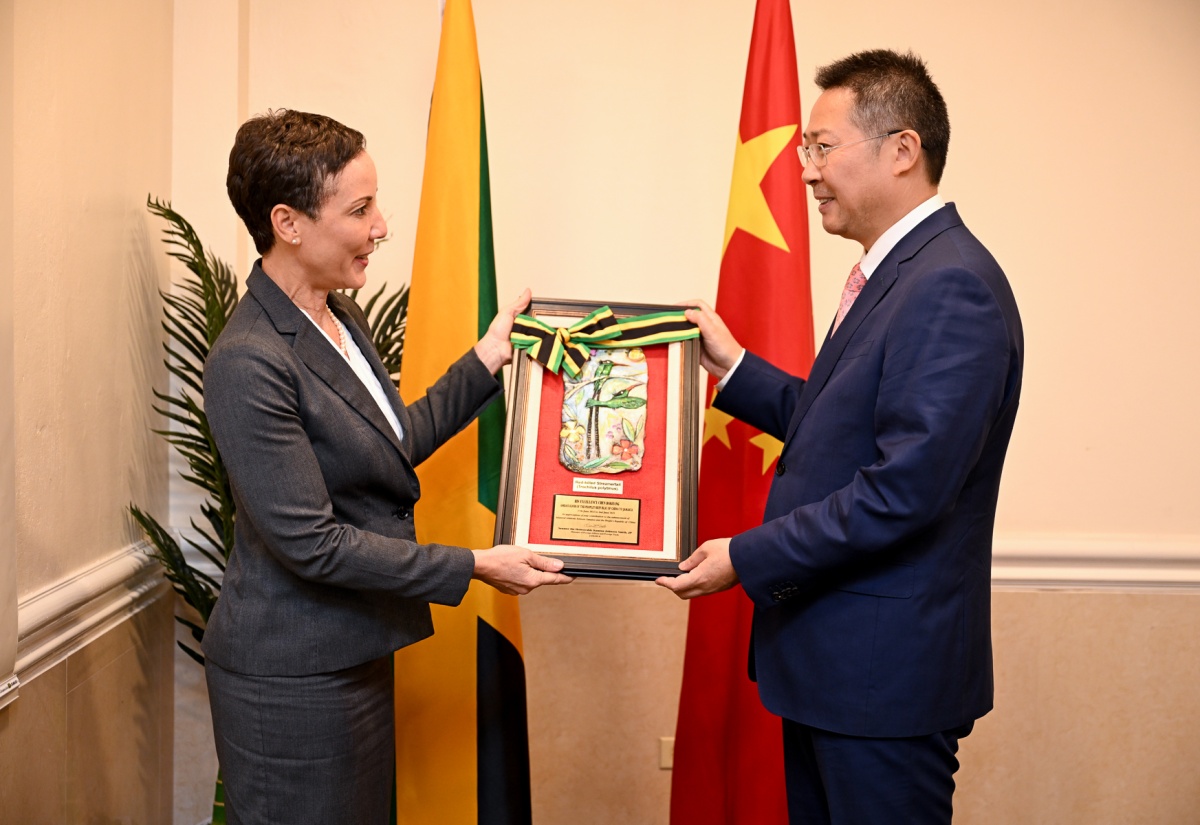 Farewell Lucheon for Chinese Ambassador (PHOTOS)