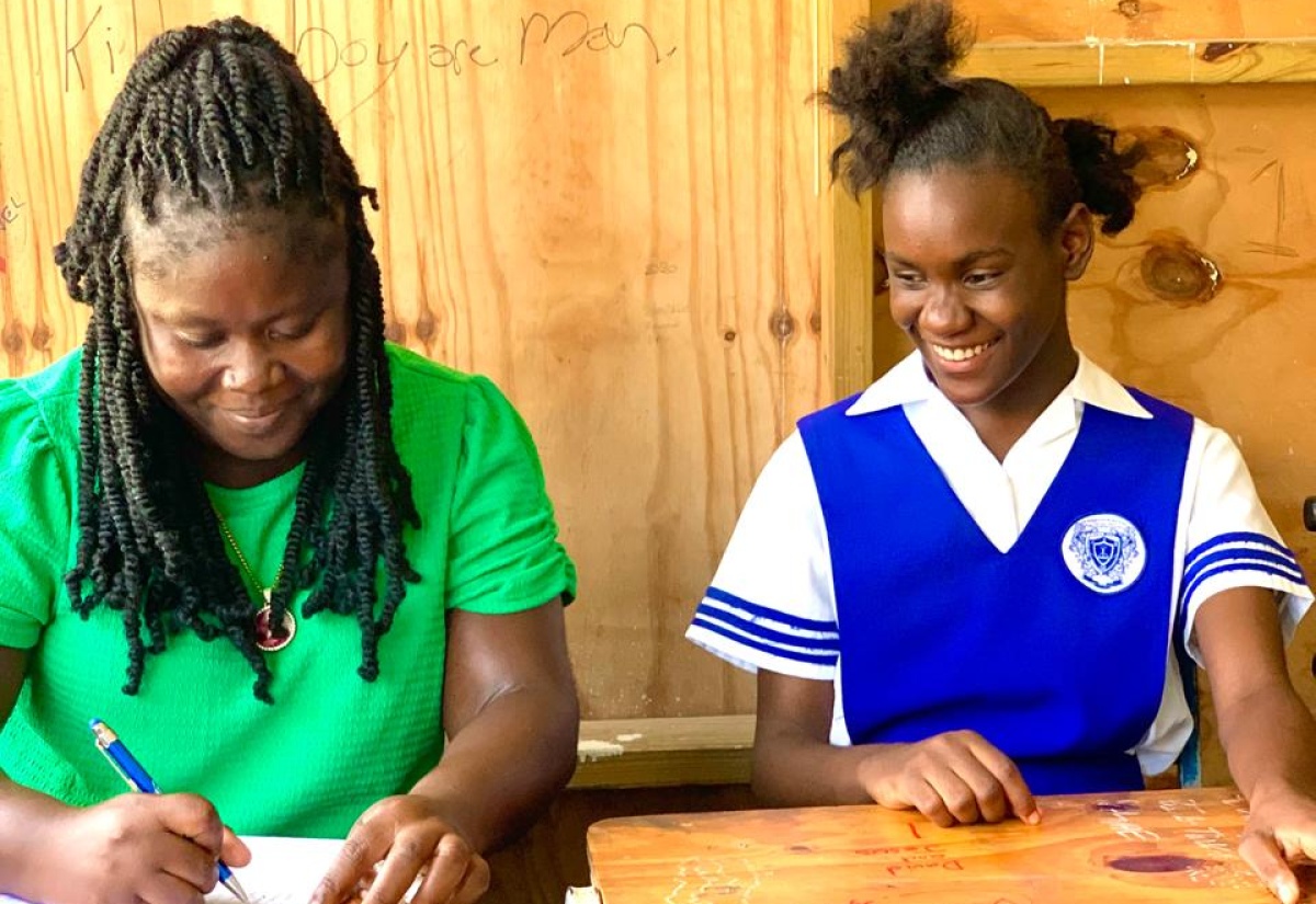 Special Needs Student Excels under Mom’s “Shadow”