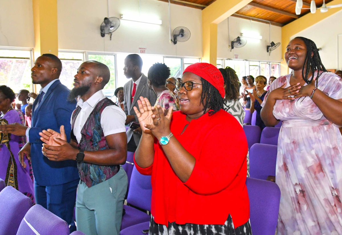 Photos: World Move For Health Day National Church Service