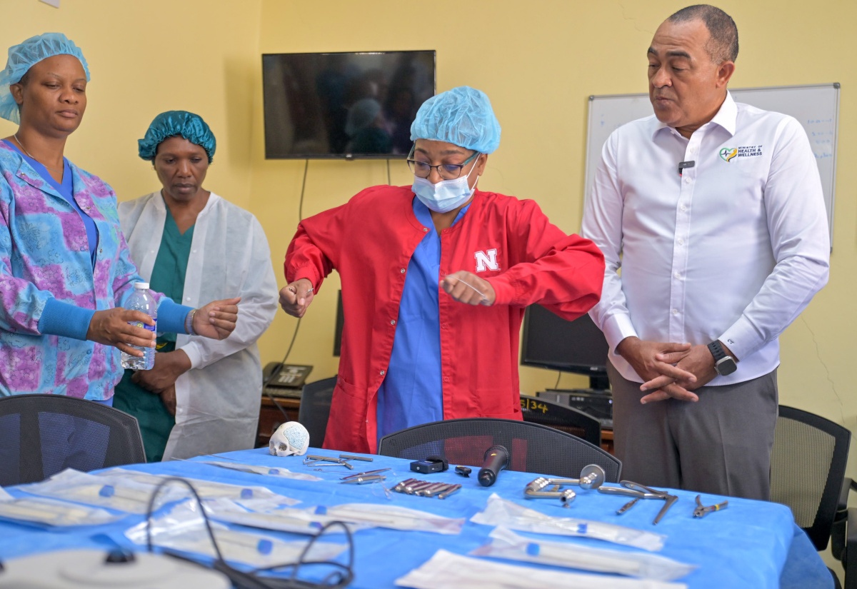 Neurosurgical Drill A Leap Into Modern Medical Technology For Bustamante Hospital
