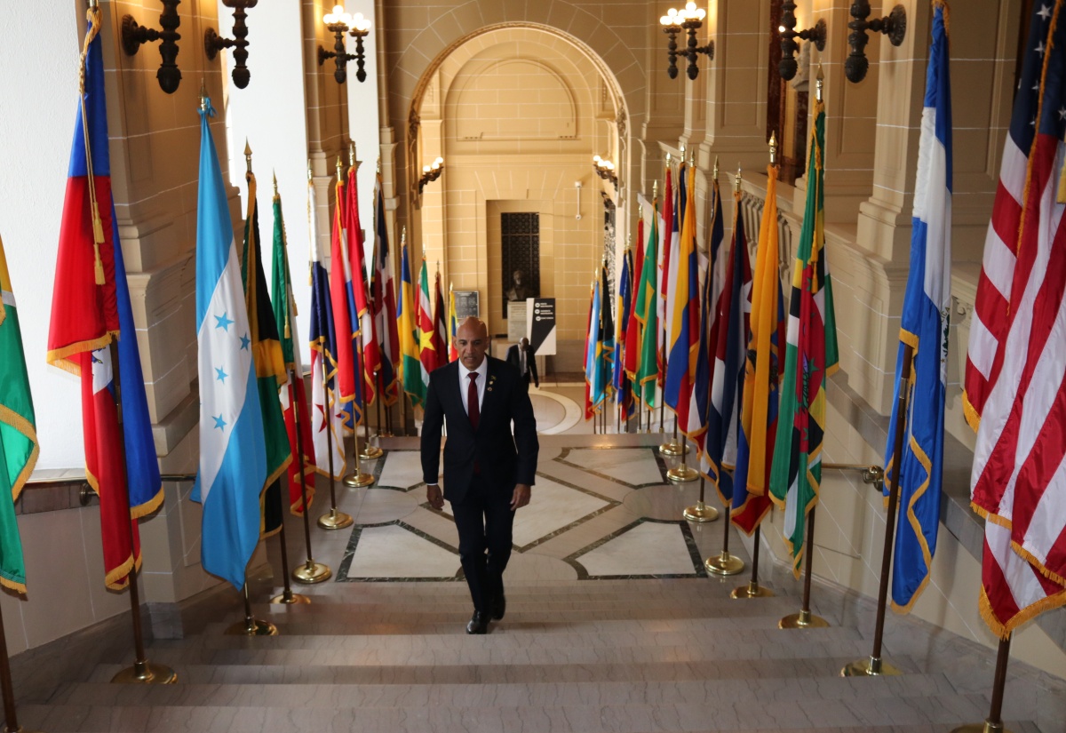 Jamaica Praises Outgoing OAS Assistant Secretary General for Promoting Hemispheric Cooperation