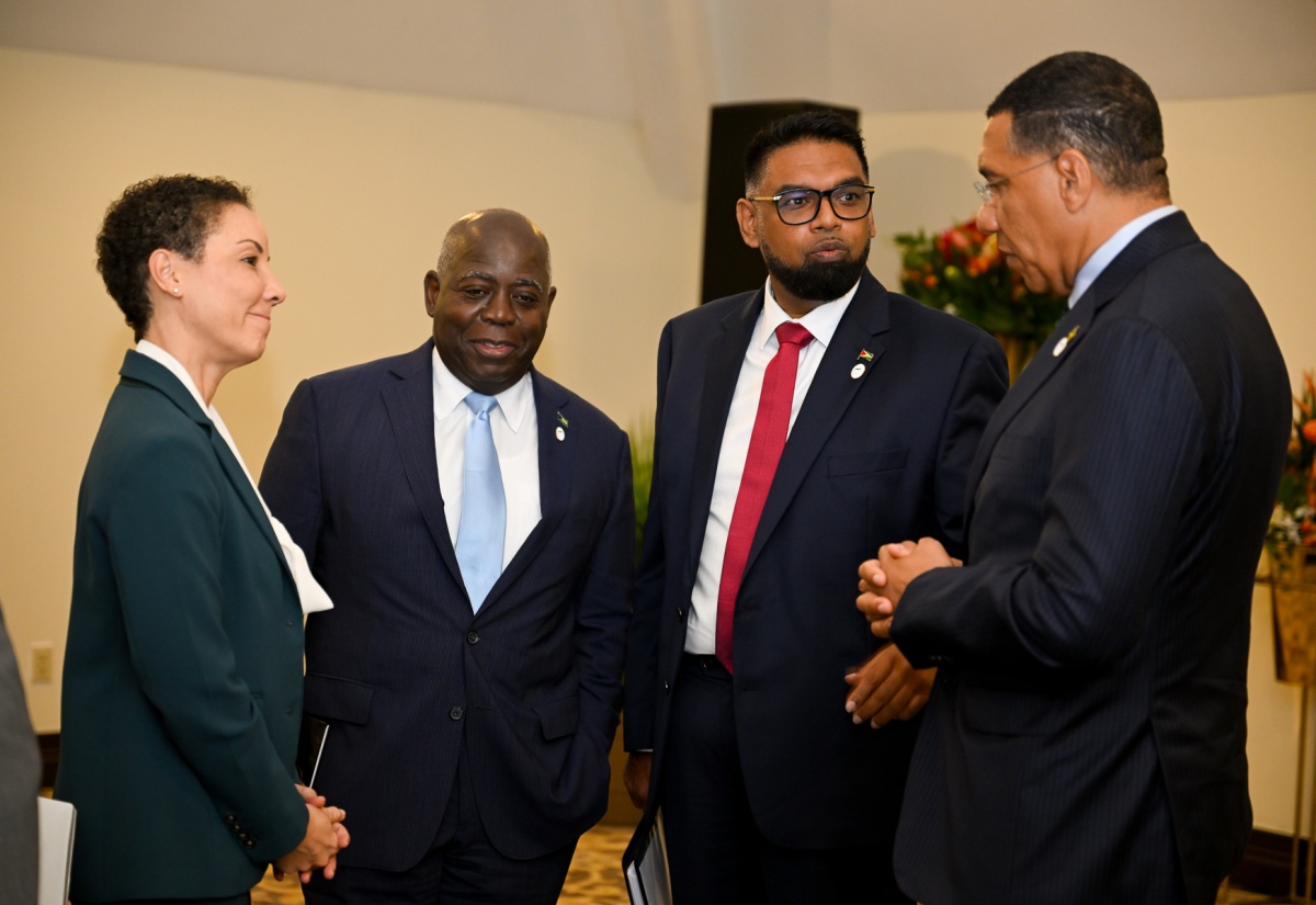 Prime Minister of Jamaica and CARICOM Chair, Dr. the Most Hon. Andrew Holness (right), engages in a discussion with President of Guyana, His Excellency Dr. Mohamed Irfaan Ali (second right), during an External Trade Negotiation Committee Breakfast Meeting at the Jewel Grande Hotel in St. James on Monday (July 7). Sharing in the conversation are Minister of Foreign Affairs and Foreign Trade, Senator the Hon. Kamina Johnson Smith, and

Prime Minister of The Bahamas, Hon. Philip Davis. The meeting is part of the 49th Regular Meeting of the Conference of Heads of Government of CARICOM from July 6 to 8 under the theme ‘People, Partnership and Prosperity – Promoting a Secure and Sustainable Future’.