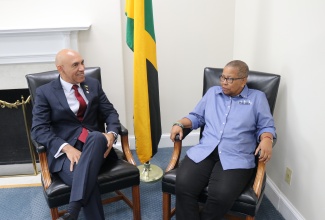 Jamaica’s Ambassador to the United States, His Excellency Major General (Ret’d) Antony Anderson, speaks with Jamaica