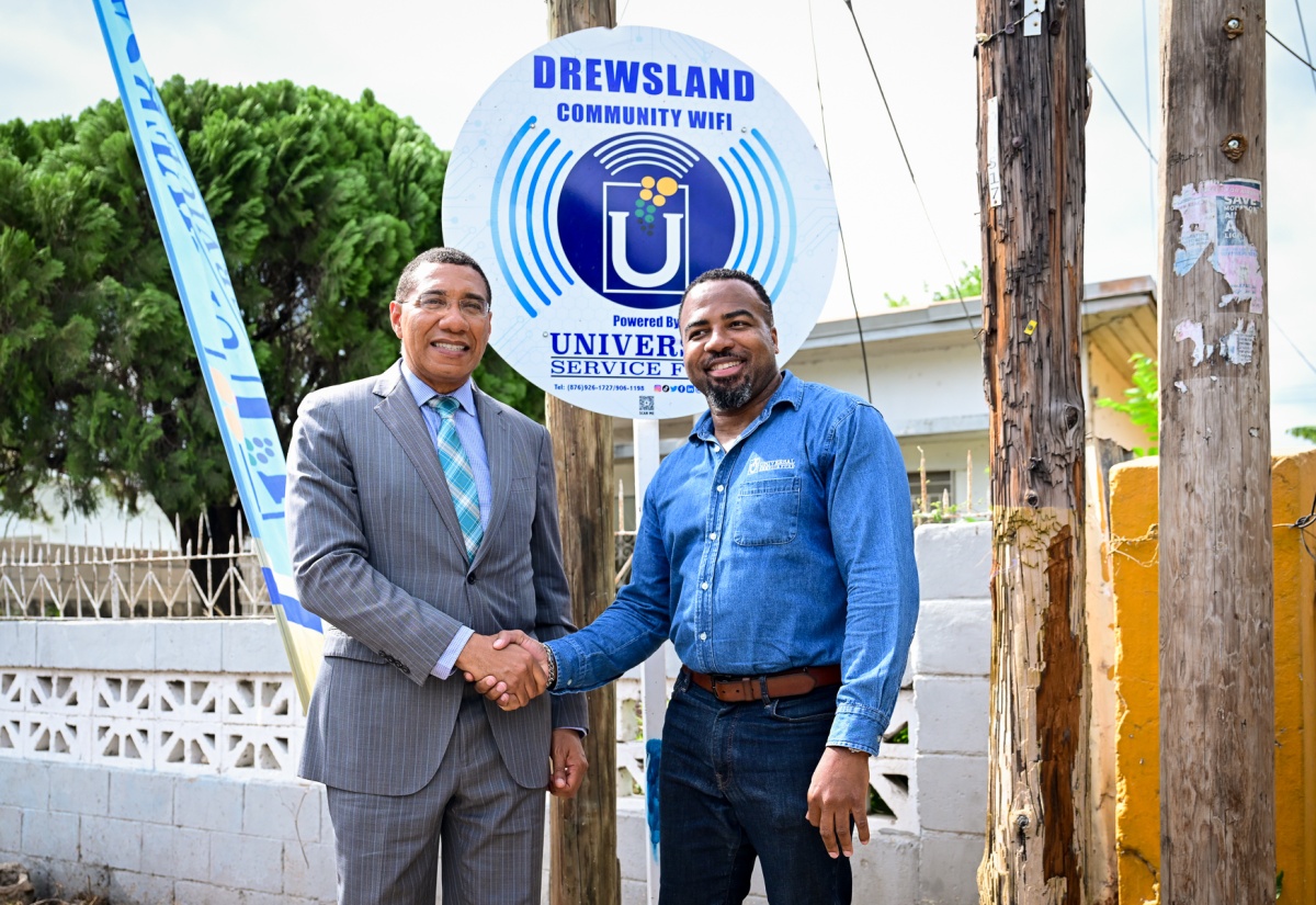 Cockburn Gardens, Mall Road and Drewsland Join USF’s Expanding Community Wi-Fi Network