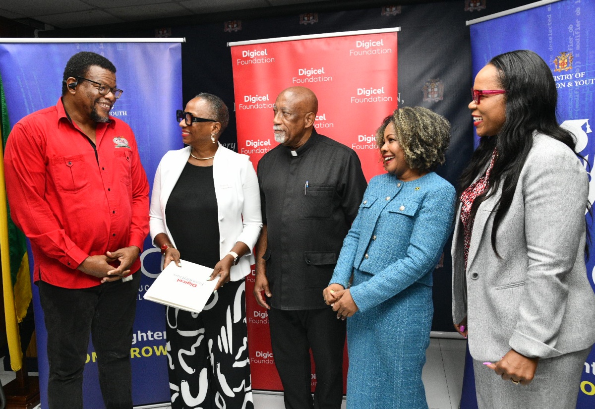 More Student-teachers to Have Access to Smart Labs