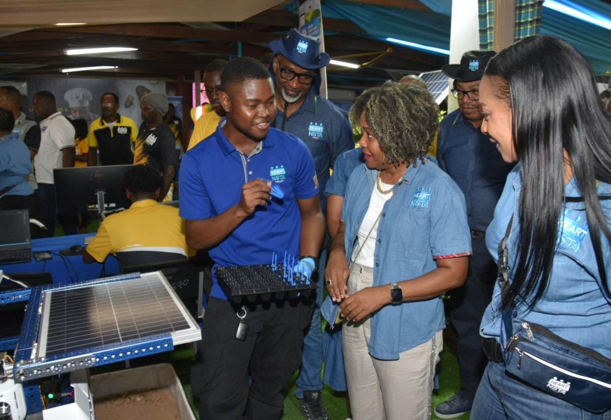 HEART/ NSTA Trust Showcase Innovation In Farming At Denbigh