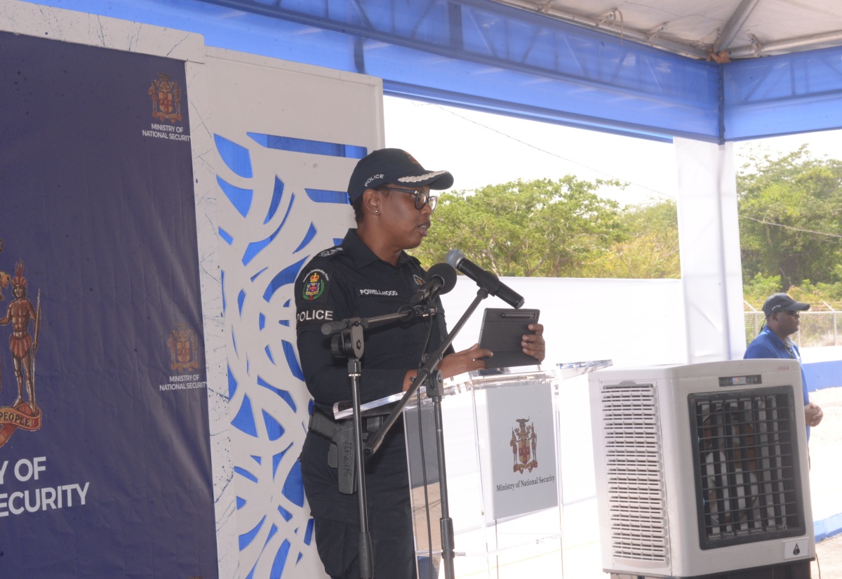 Green Acres Citizens Association Welcomes Opening of Police Station