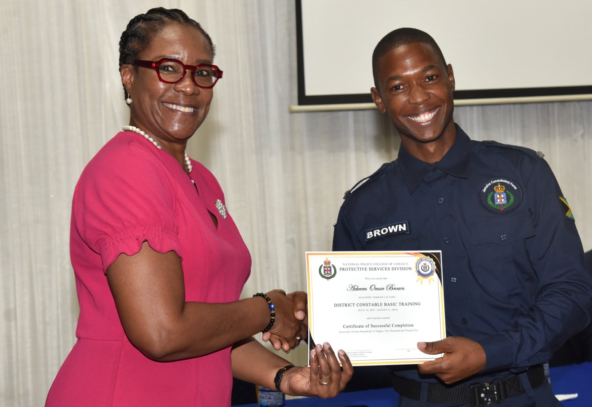 Thirty-three District Constables Complete Protective Services Training Course