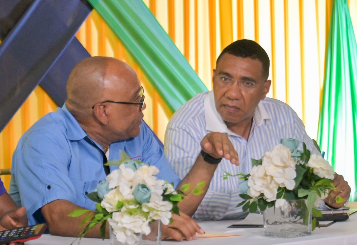 Residents of Norwood Receive Land Titles