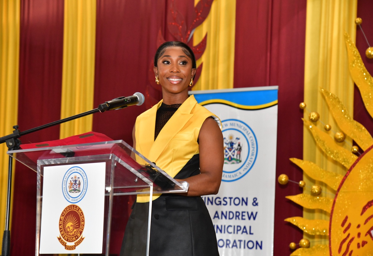 Fraser-Pryce Encourages Young Athletes to Persevere