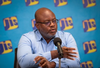 Deputy Managing Director, Water Resources Authority (WRA), Geoffrey Marshall, speaks during a recent Jamaica Information Service (JIS) ‘Think Tank’.

