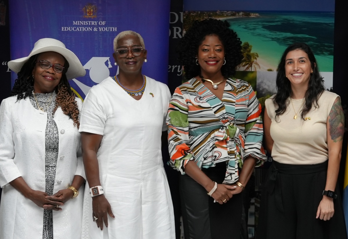 Spanish Education Officer, Ramonia Smith Hamilton, representing Minister of Education, Skills, Youth and Information, Senator Dr. the Hon. Dana Morris Dixon (third left), shares a photo opportunity with stakeholders during the opening ceremony for the Colombian Spanish Course for Public Servants, held on Friday (October 10), at the Ministry’s Heroes Circle offices in Kingston. Sharing the moment (from left) are Senior Education Officer - Foreign Languages, Dr. Martha Corbett-Baugh; Ambassador of the Republic of Colombia to Jamaica, Her Excellency Emiliana Bernard Stephenson; and Professor at Pontifical Bolivarian University, Maria Teresa Espinosa.