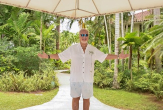 Chairman of Couples Resorts and National Awardee, Lee Issa.