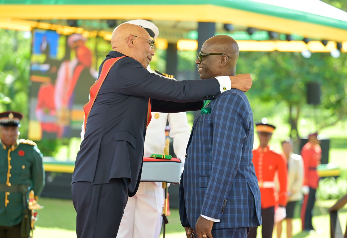 National Award Recipients Emphasise Importance of Service Above Self