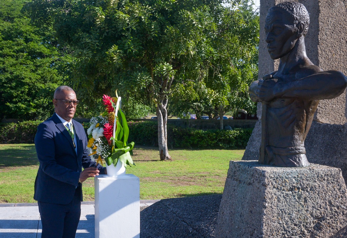 Photo: Floral Tribute at National Heroes Park