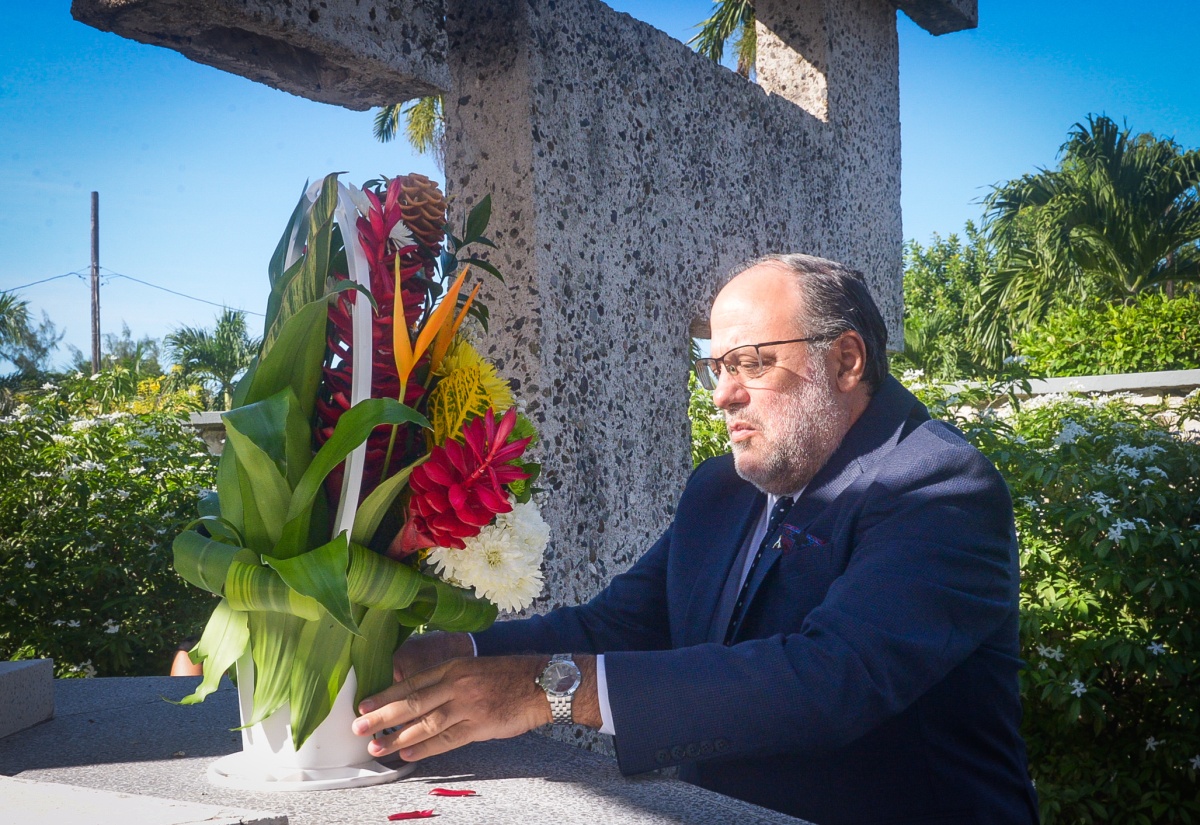 Photo: Floral Tribute at National Heroes Park