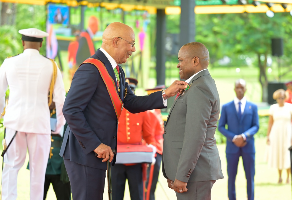 Beloved JIS Binder Gets National Honour
