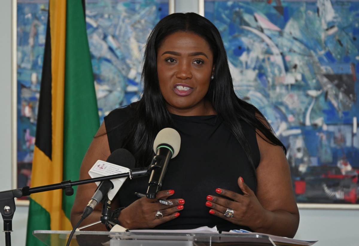 Teaching Thrives on Collaboration – State Minister