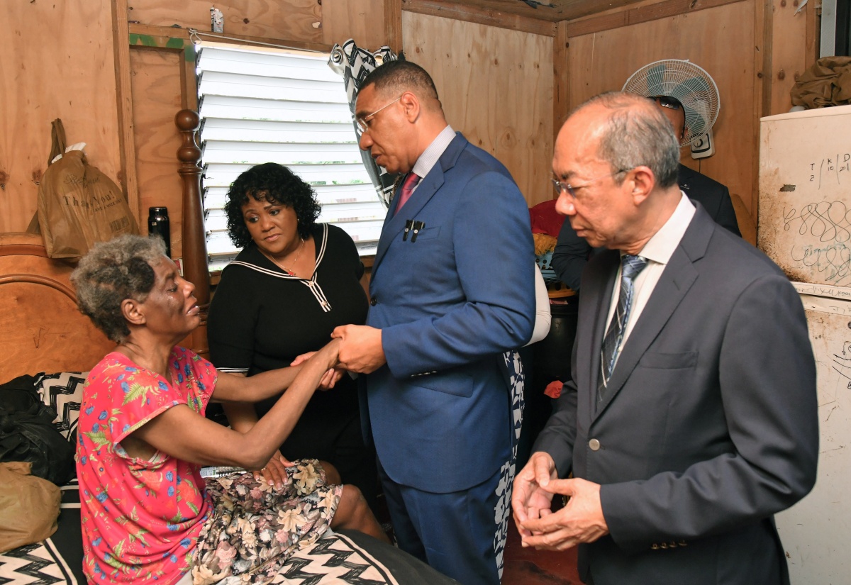 Prime Minister Pledges Continued Gov’t Support for Persons Affected by Linstead Shooting