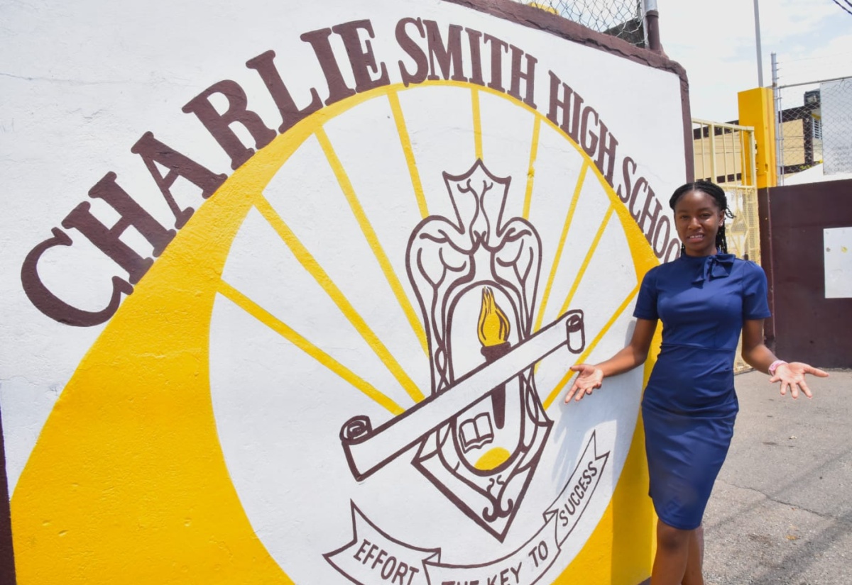 STEM Scholarship Enables Maths Teacher to Return to Alma Mater