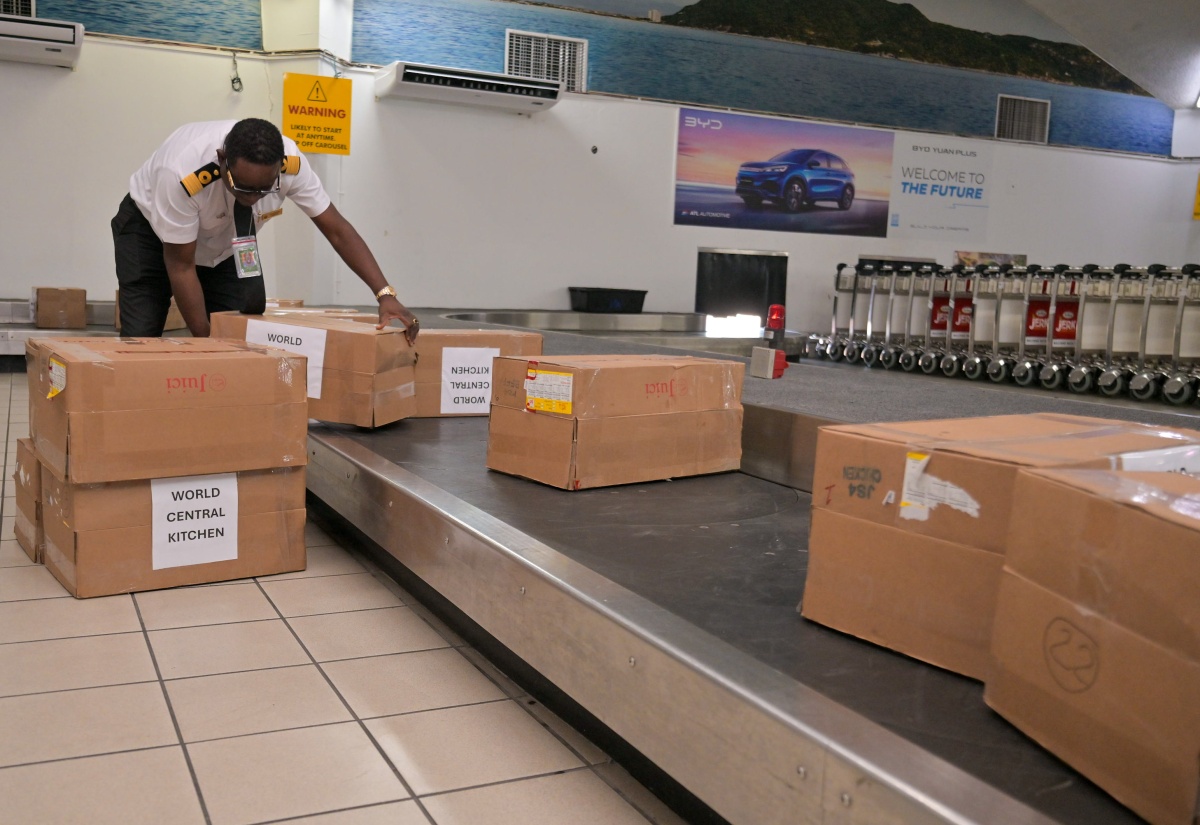 Jamaica Receives Hurricane Relief Aid from Cayman Islands