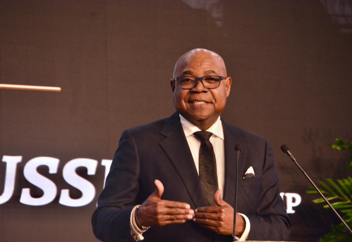 Minister of Tourism, Hon. Edmund Bartlett