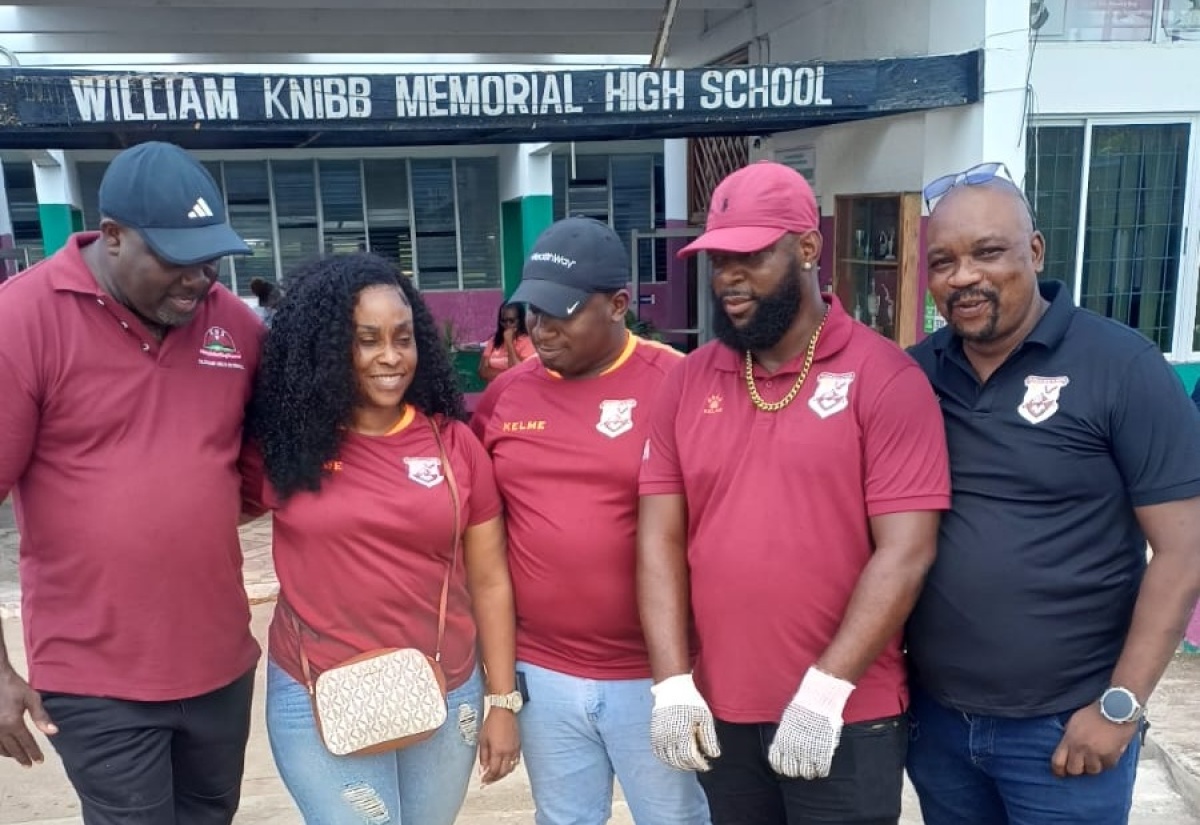 Eltham High Lends Support to William Knibb Memorial High in Trelawny