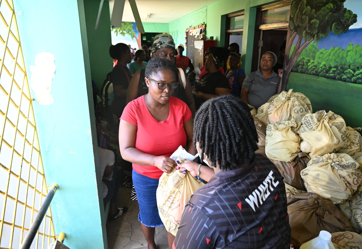 Digicel Foundation Donates Water Tank To Catherine Hall Primary School