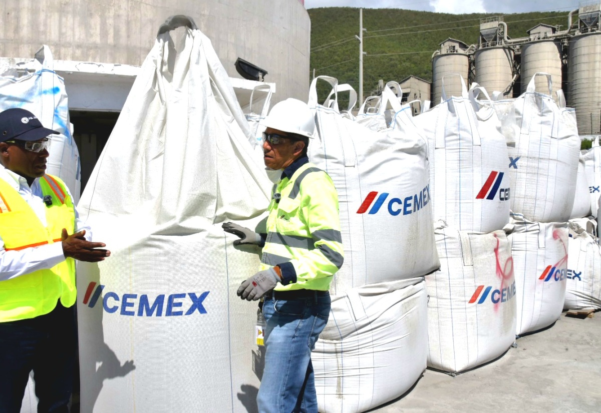 Industry Ministry Keeping Close Watch on Prices Following Hurricane Melissa