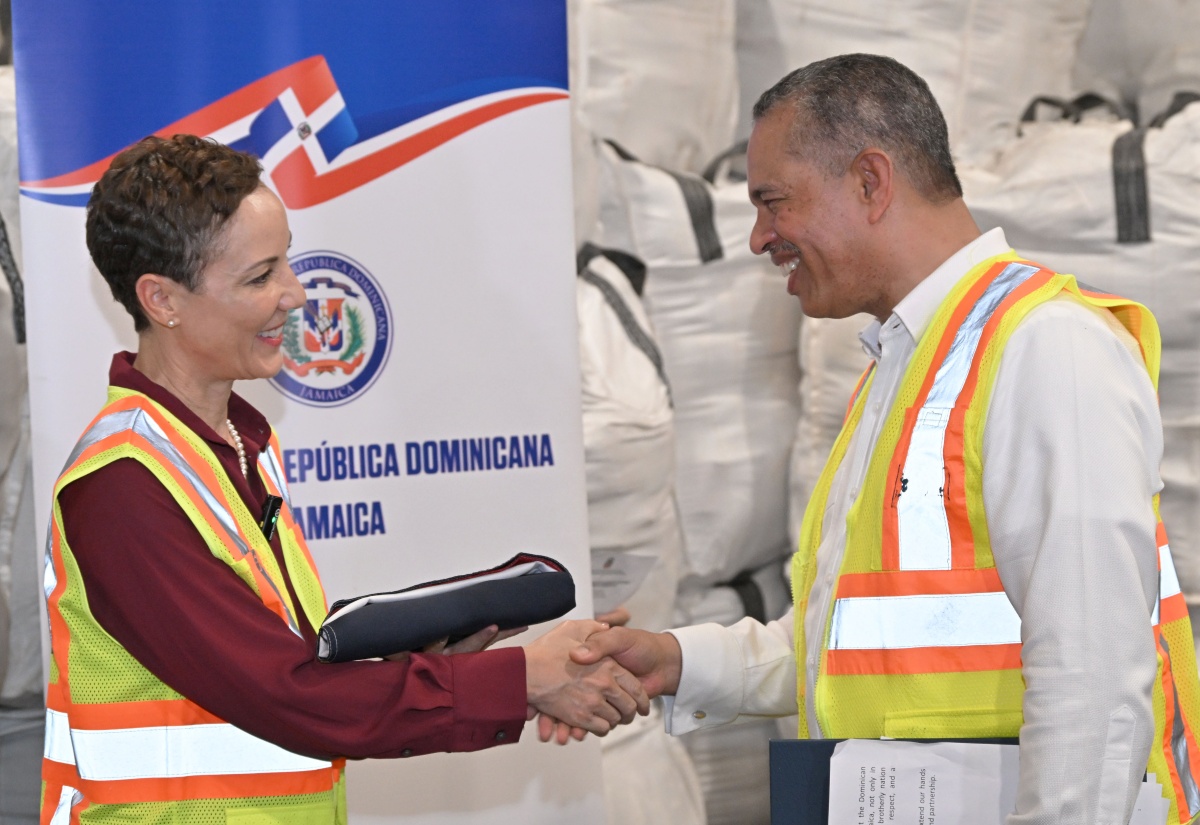 Dominican Republic Donates Supplies To Assist Families Impacted By Hurricane Melissa