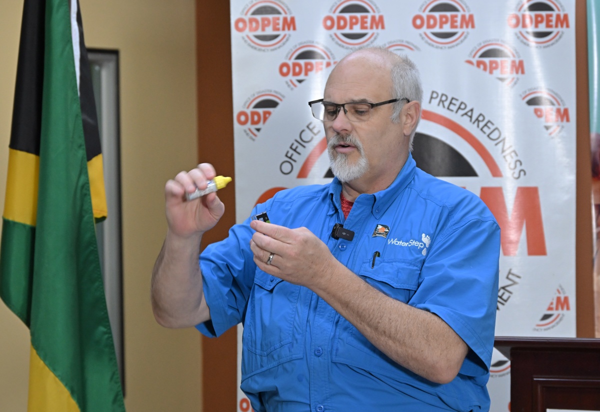 300 Bleach Makers Donated to Jamaica’s Health System