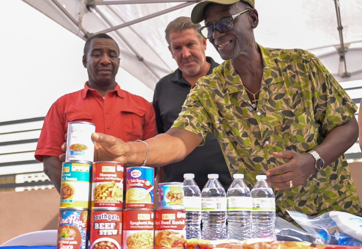 PHOTOS: Global Empowerment Mission Donation