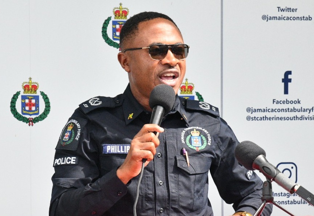 St. Catherine South Police Take Steps To Ease Traffic Congestion