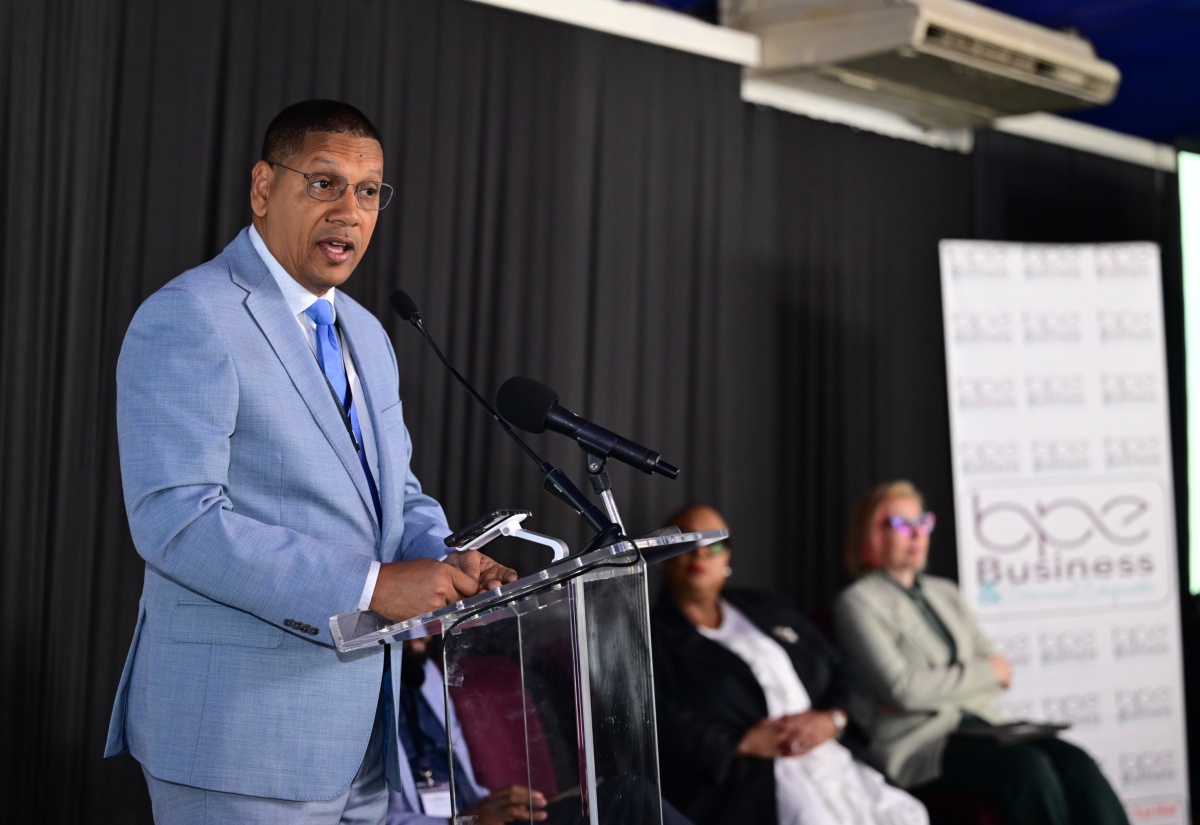 State Minister Highlights Pivotal Role of Business Sector In Recovery of Economy