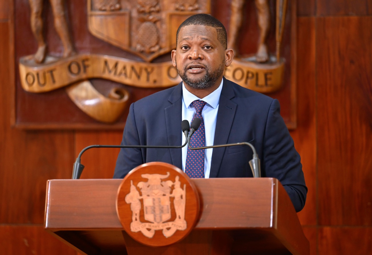 $225 Million Spent to Purchase Food for Hurricane Victims