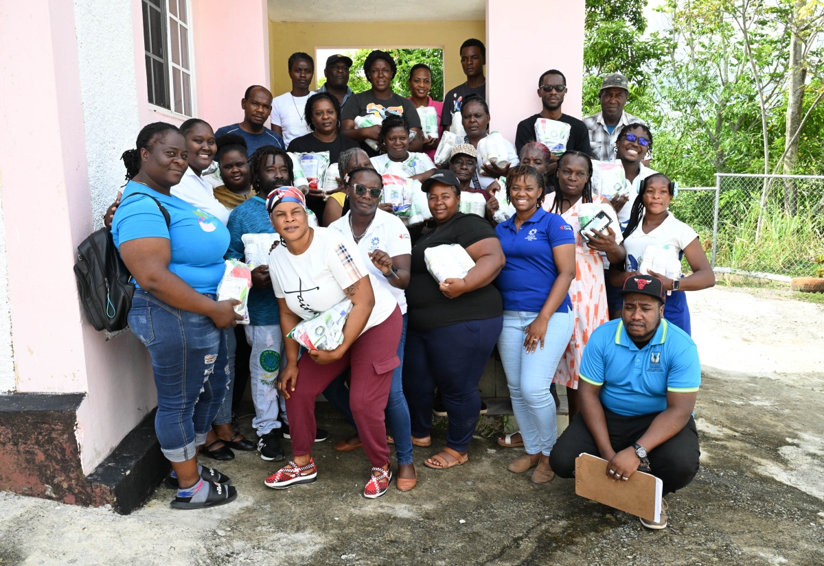 Farmers in Cedar Valley, St. Thomas Receive Post-Hurricane Crop-Recovery Kits