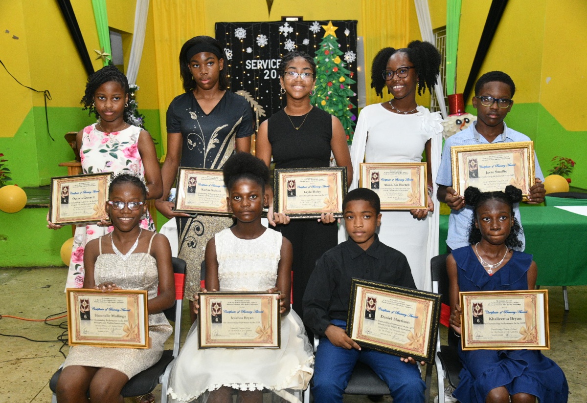 Friends of Region 6 Recognise Outstanding Students, Educators from St. Catherine