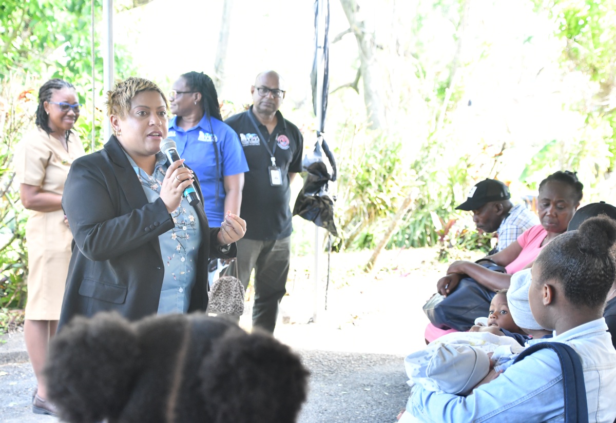 Minister of State in the Ministry of Health and Wellness, Hon. Krystal Lee, delivers remarks during an outreach session for new and expectant mothers at the Ramble Health Centre in Hanover on Thursday (December 18). 

