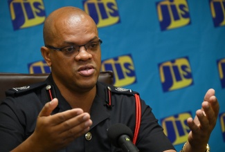 Public Education Officer, Jamaica Fire Brigade (JFB), Superintendent Emeleo Ebanks, addresses a recent JIS Think Tank.

