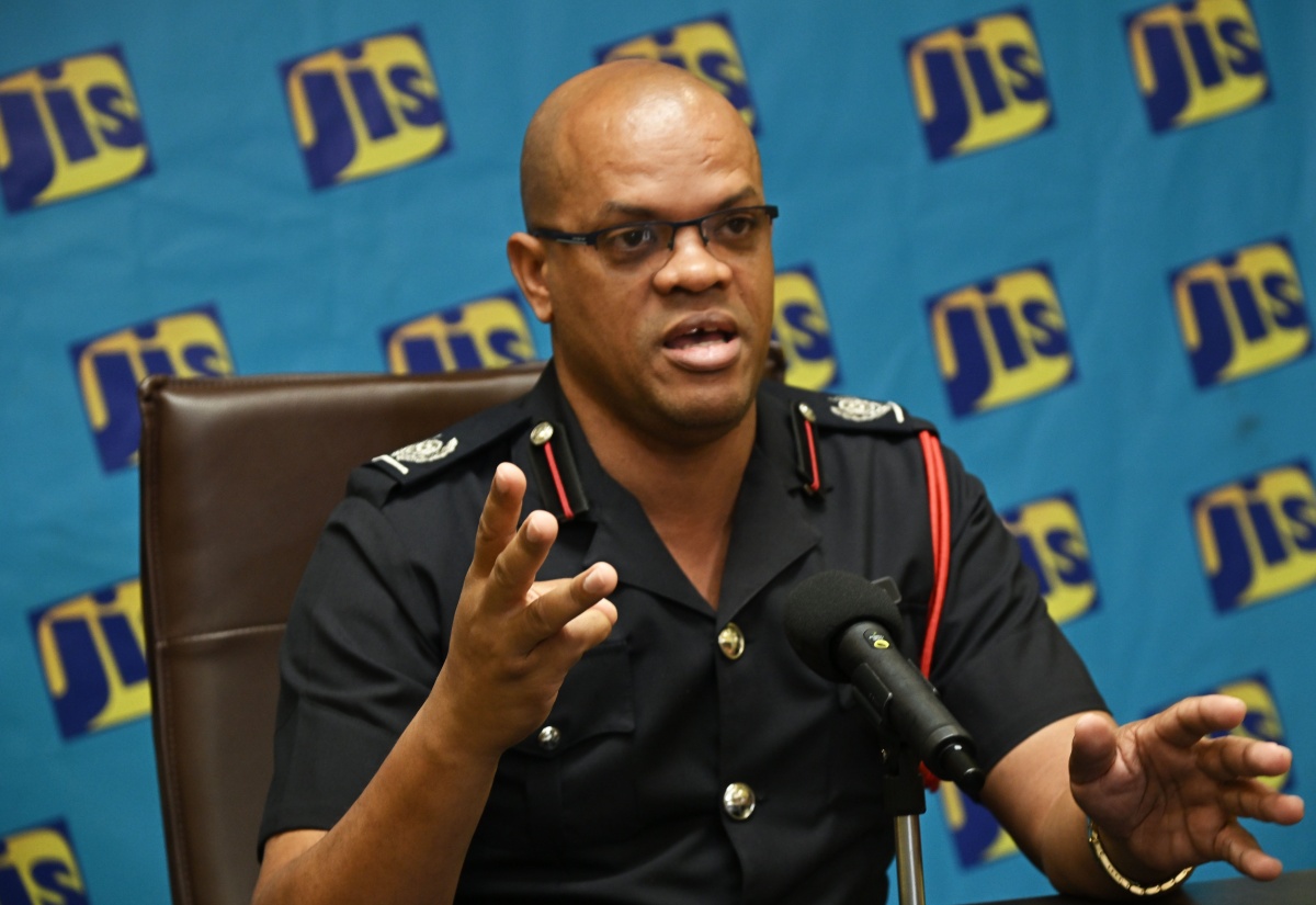 Jamaica Fire Brigade Urges Safe Use of Christmas Lights