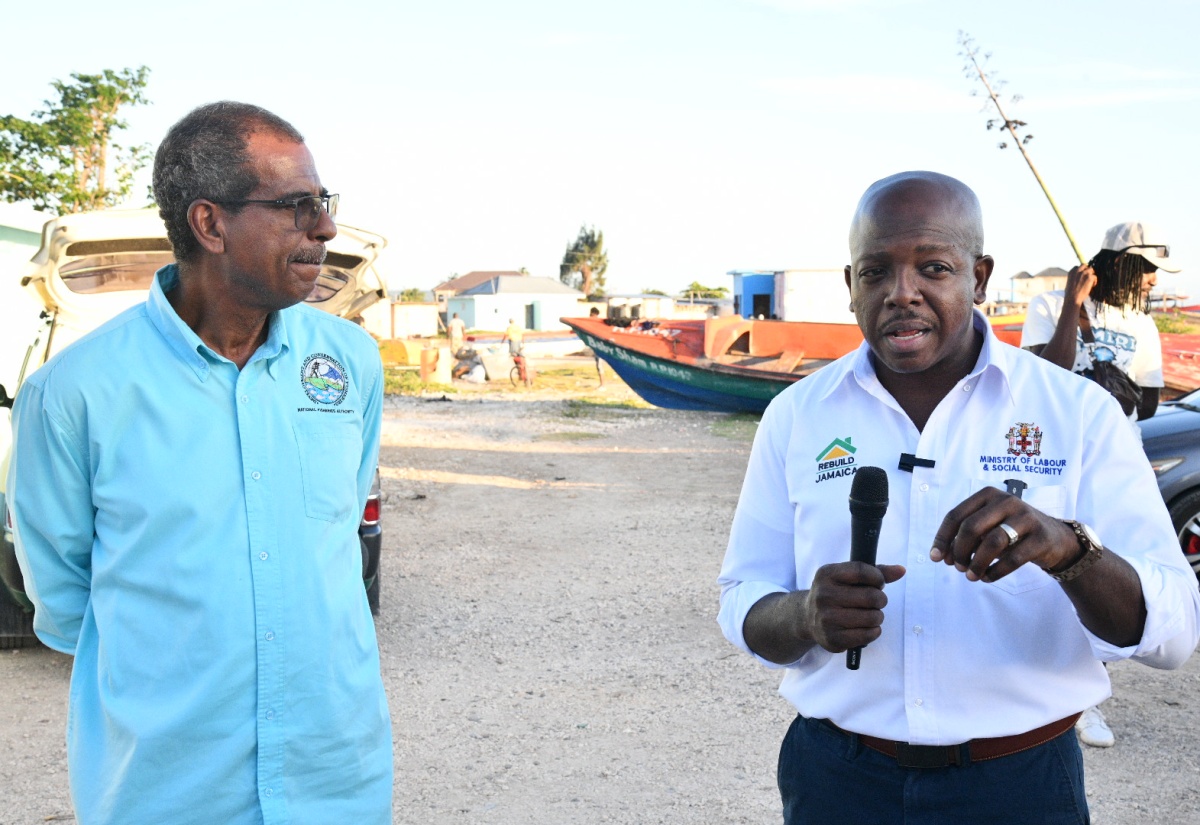 Rocky Point Fishers Receive Wire Mesh to Replace Lost Fish Pots