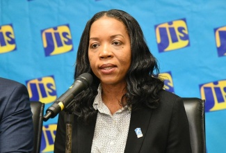 Administrative Manager, Customer Relations Management Division, National Housing Trust (NHT), Shara Luke Cooper, addresses a recent Jamaica Information Service (JIS) ‘Think Tank’.

