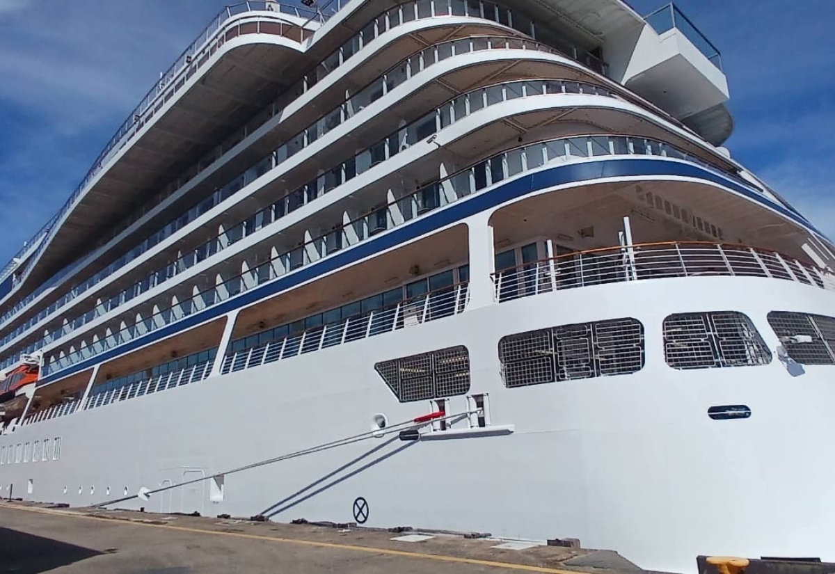 Cruise Ship Makes Inaugural Call at Ocho Rios with 800 Passengers