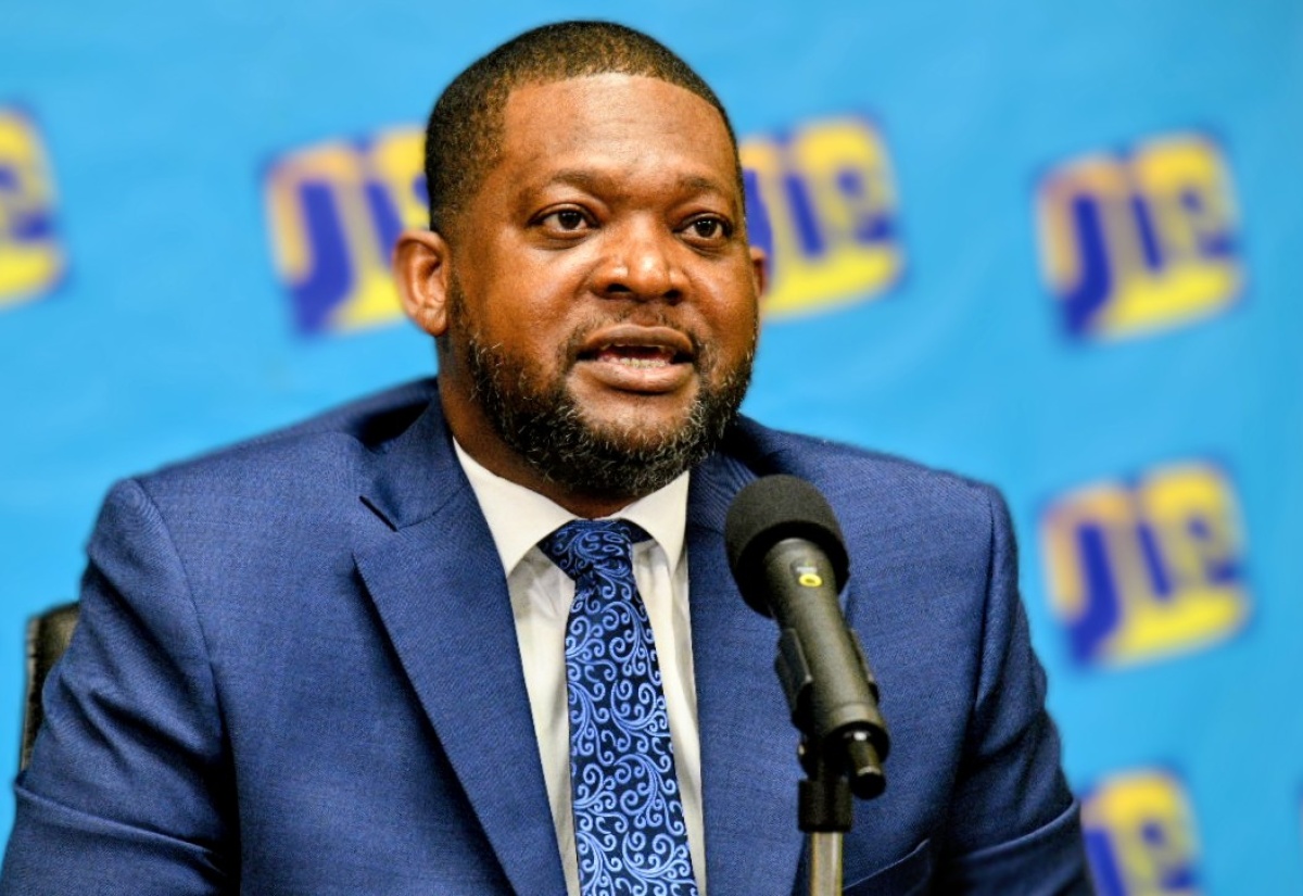 Director General, Office of Disaster Preparedness and Emergency Management (ODPEM), Commander Alvin Gayle, addresses a recent Jamaica Information Service Think tank.

