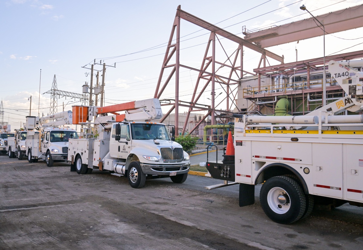 JPS Dispatches More Vehicles And Linesmen
