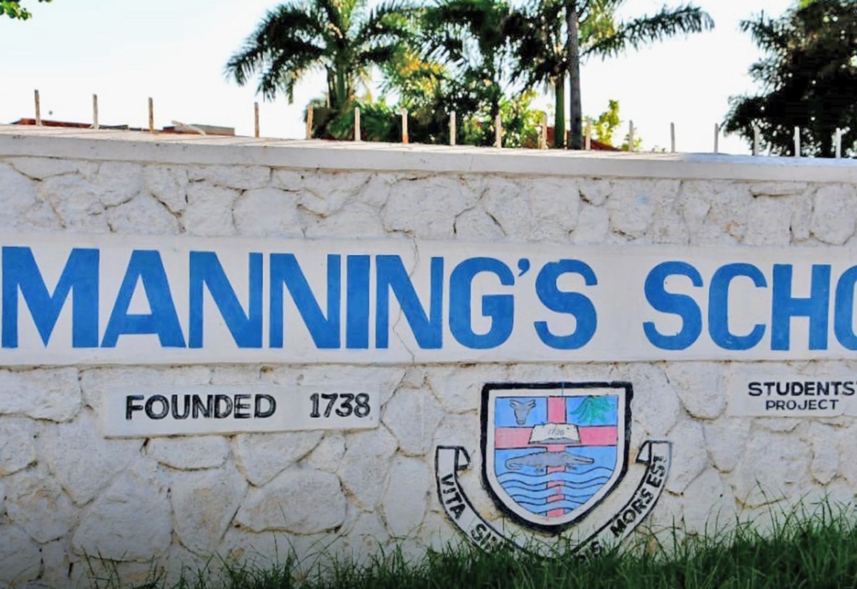 The entrance of the Manning