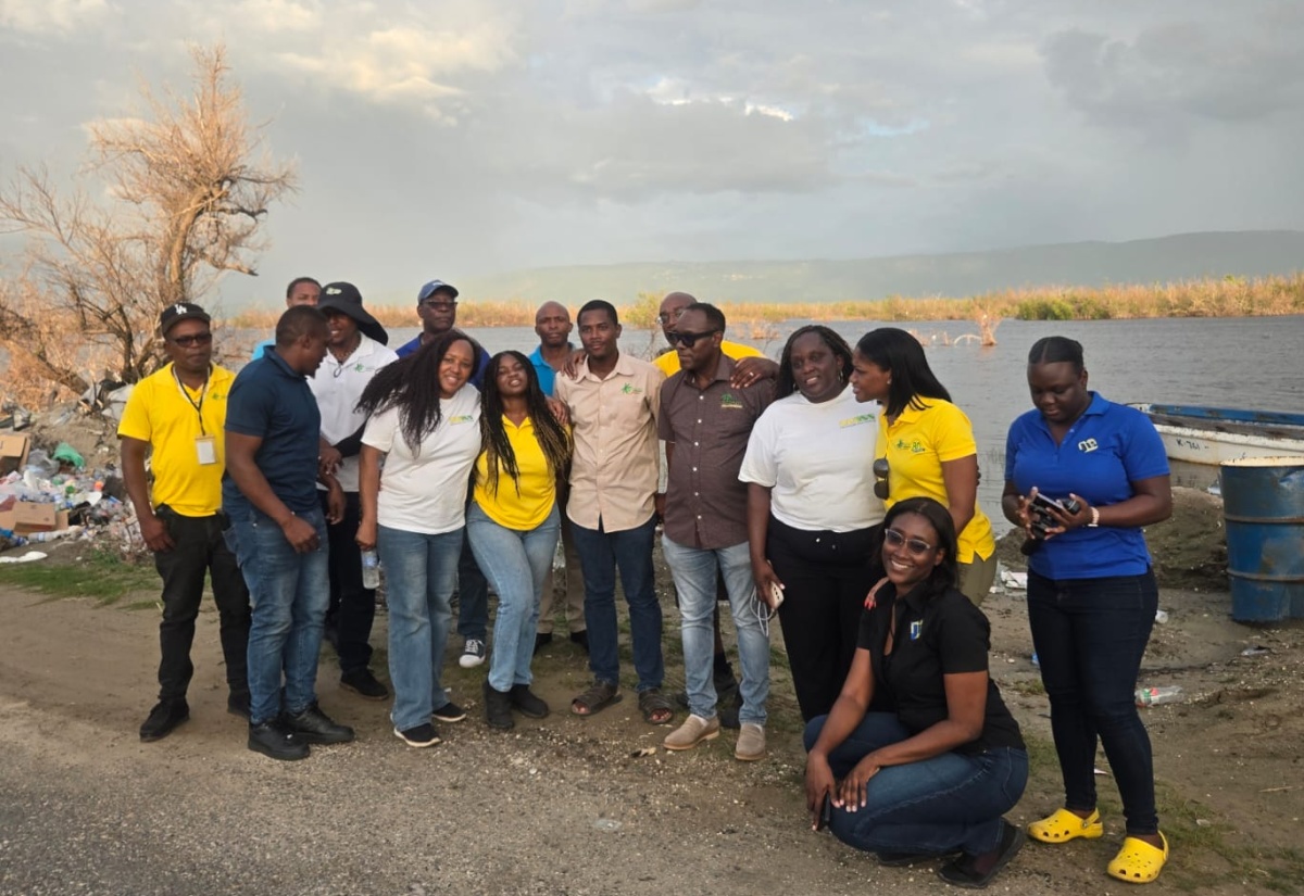 CIB Partners with Croydon BME Forum to Distribute Care Packages and School Supplies in St Elizabeth